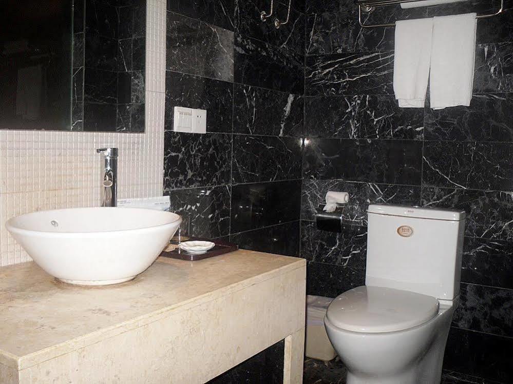 Chongqing Tianshun Hotel מראה חיצוני תמונה